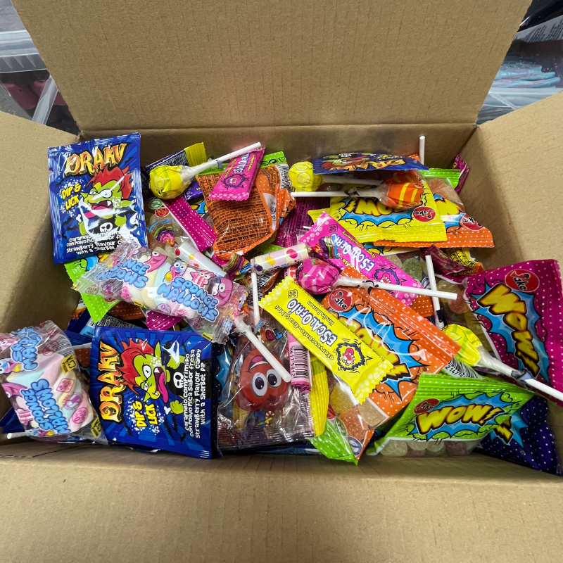 Caja Surtida Chuches y Caramelos Para Rellenar Piñatas y Conos de Cumpleaños | SUPER PACK KREMTIK | Ideal Para Eventos y Fiestas - Productos Envueltos Individualmente